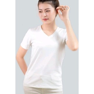 Áo thun trơn cổ tim