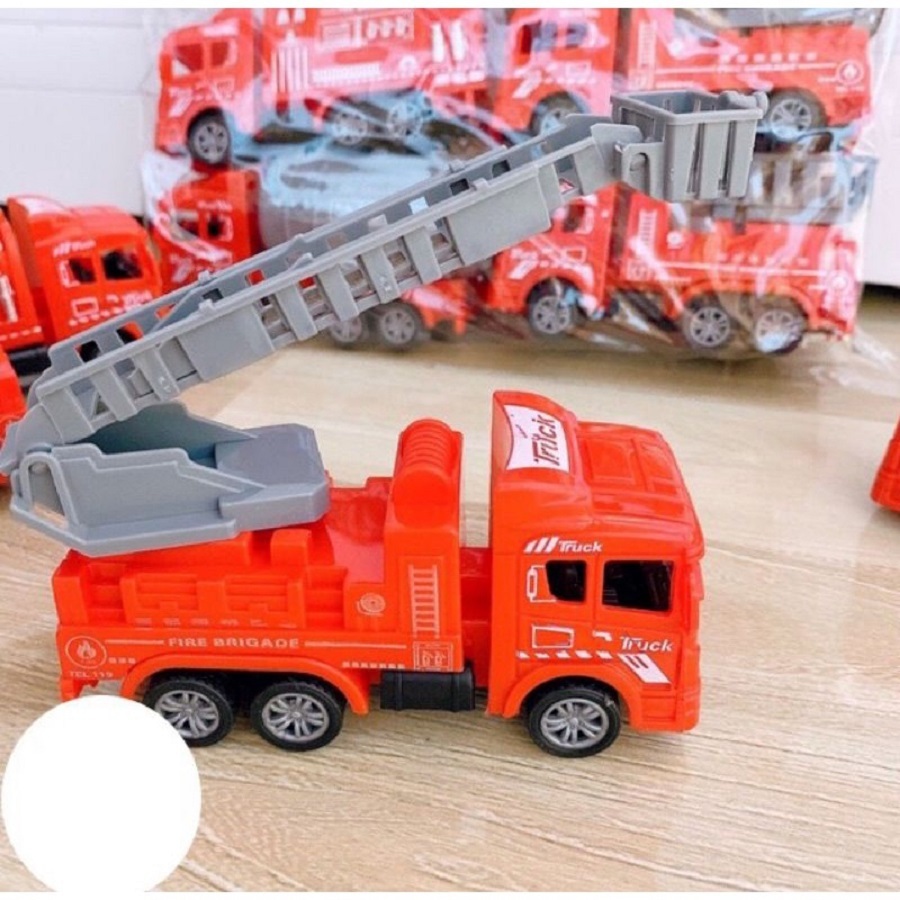 Bộ 4 Xe Ô Tô Đồ Chơi Chạy Bánh Đà Cho Bé