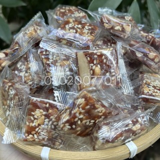 Kẹo chuối đậu phộng mè dừa non