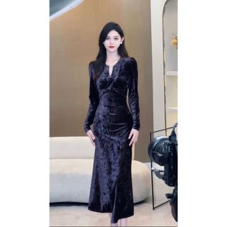 Đầm nhung đuôi cá, váy thiết kế xoắn ngực V73