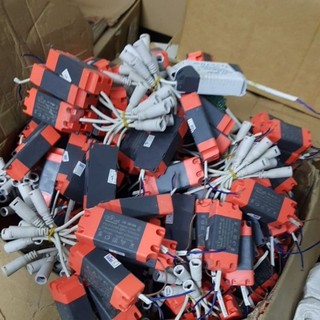 Nguồn led driver 3w 5w 7w 12w jack vuông tròn - cũ thanh lý