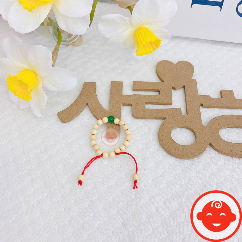 Vòng dâu tằm cho bé kèm ĐÁ PHONG THỦY