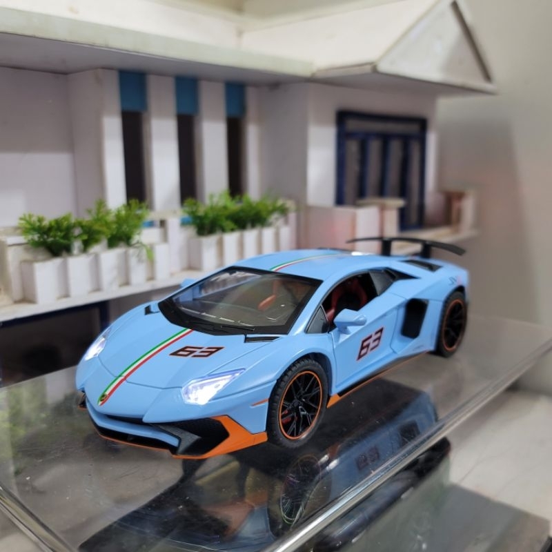 Mô hình xe Lamborghini Aventador LP780