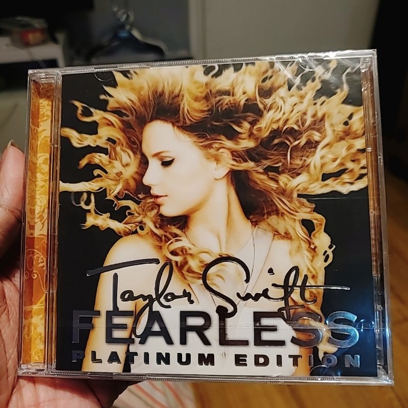 Taylor Swift ‎– Fearless cd có sẵn