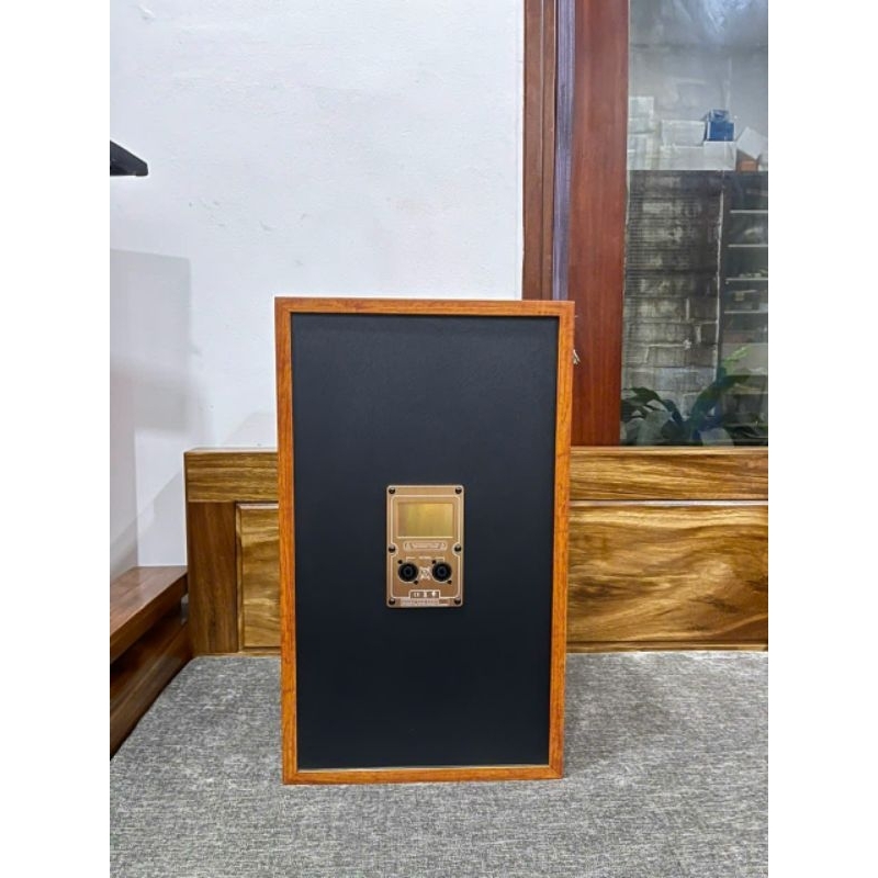 Trạm loa nhôm phay 14.5x9cm dày 2mm dùng gắn giắc CANON