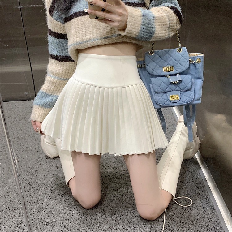 Chân váy xếp ly tennis dáng ngắn dập ly nhỏ màu đen, trắng lưng chun cạp cao