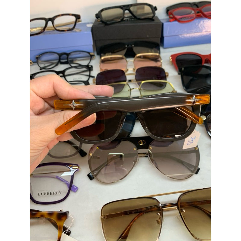 Kính si siêu phẩm 55