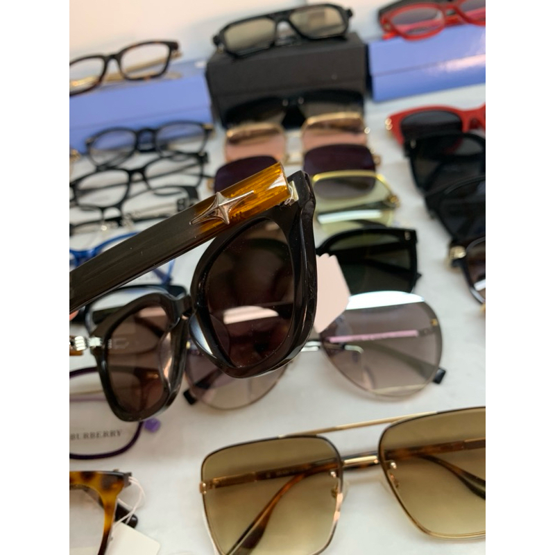 Kính si siêu phẩm 55