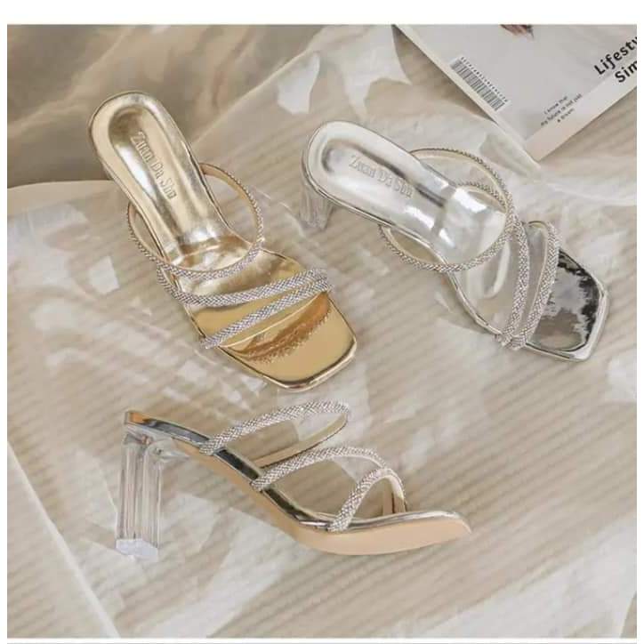 GUỐC CAO GÓT 3 DÂY ĐÁ ÊM MỀM GÓT TRONG CAO 7P