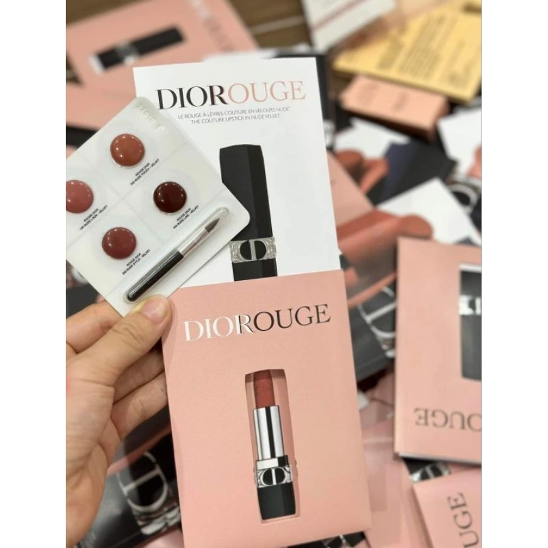  Set sample son phấn phủ DIOR  YS Sephora kèm cọ 