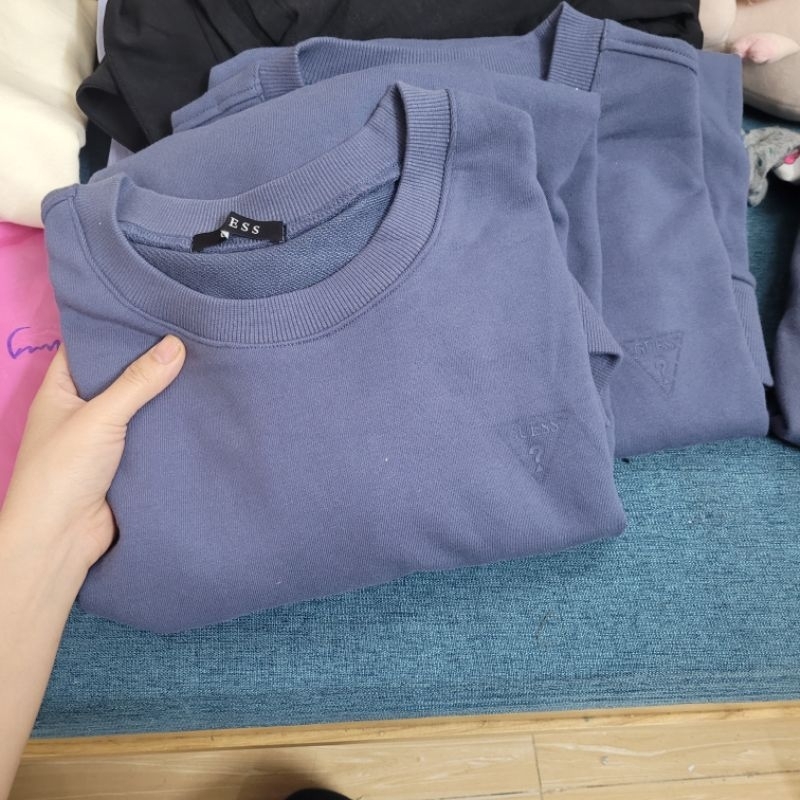 Áo sweater xuất hàn Guess dư xịn