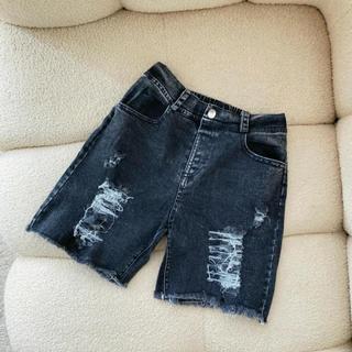 Quần short jeans cho bé