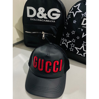 mũ bé trai màu đen gc