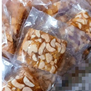 KẸO DẺO Phộng vuông mạch nha-500g/1Kg