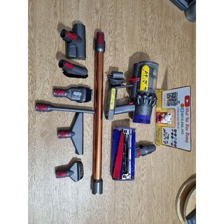 Hút bụi không dây Dyson V10