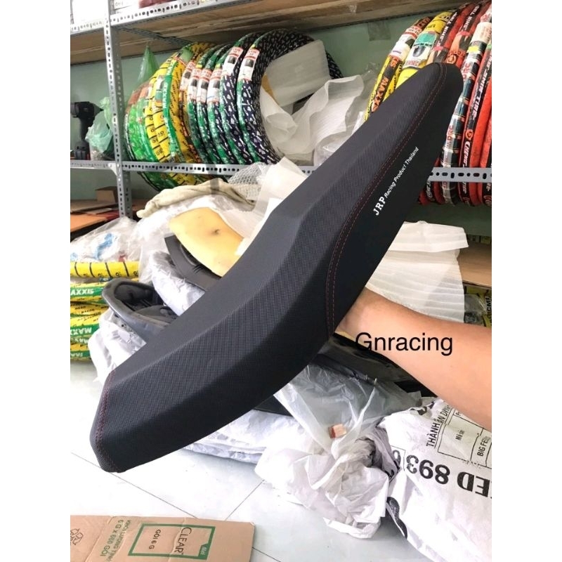 Yên 2 tầng wave A110 đời cũ