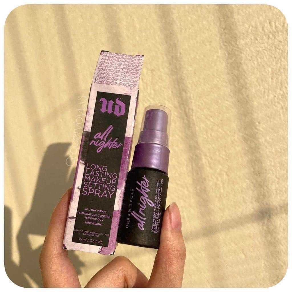 Xịt Khoá Nền Make Up Urban Decay