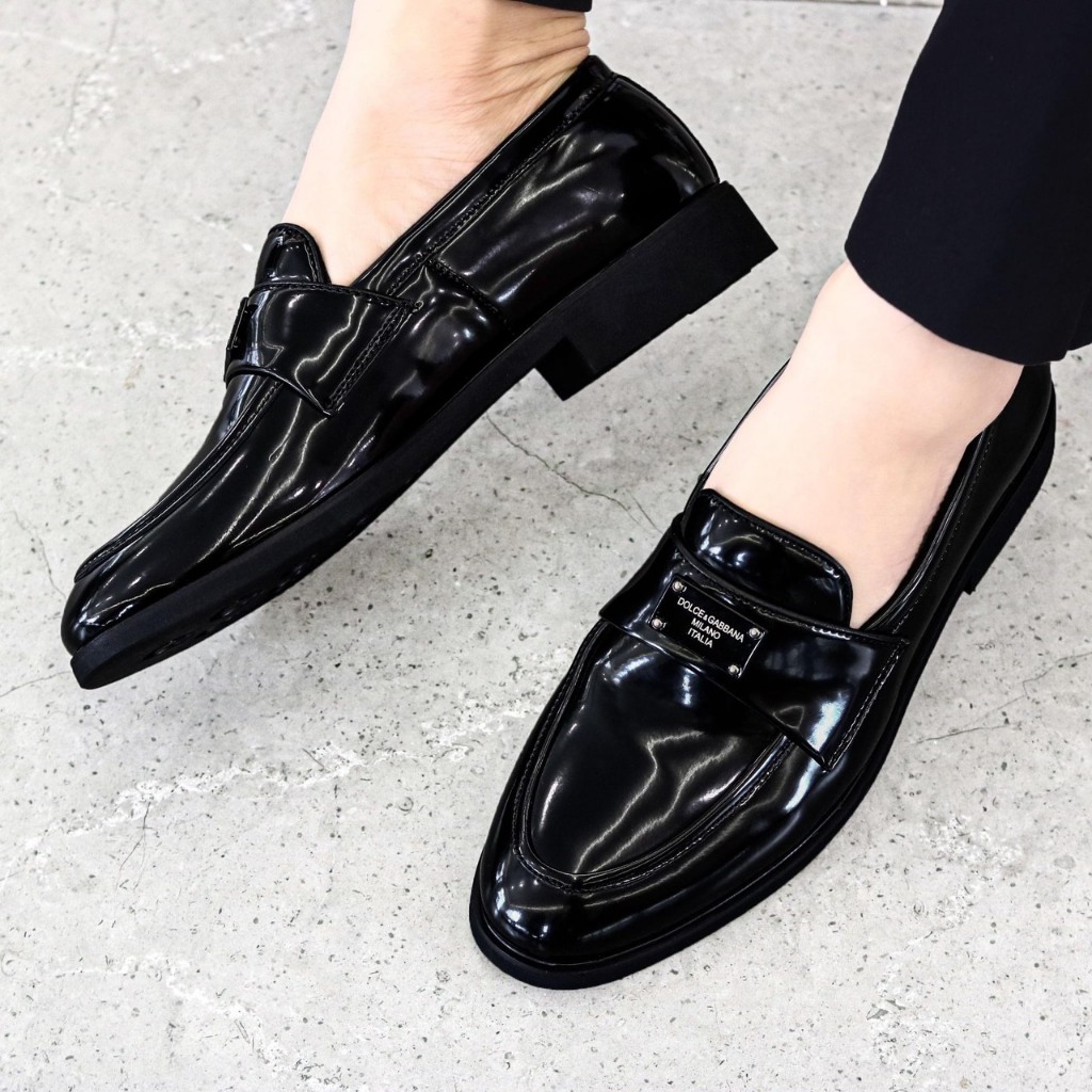 Giày lười nam chất liệu da bóng,phong cách lịch thiệp, trẻ trung , đế cao 3 cm