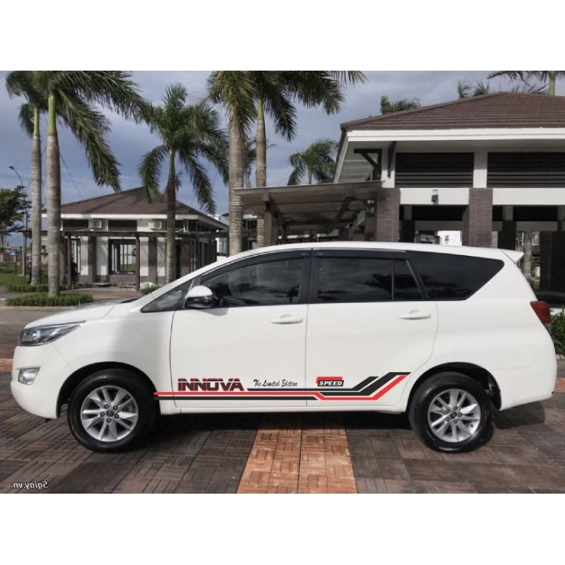 tem dán xe innova thể thao