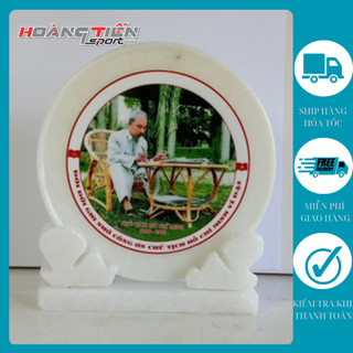 Ảnh Bác Hồ Ngồi Ghế Mây 25cm