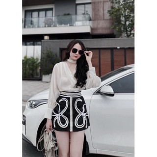 (( SALE LẺ SZ ) Hàng sẵn ) Set Váy trễ vai ren kèm chân váy cực xinh sang chảnh