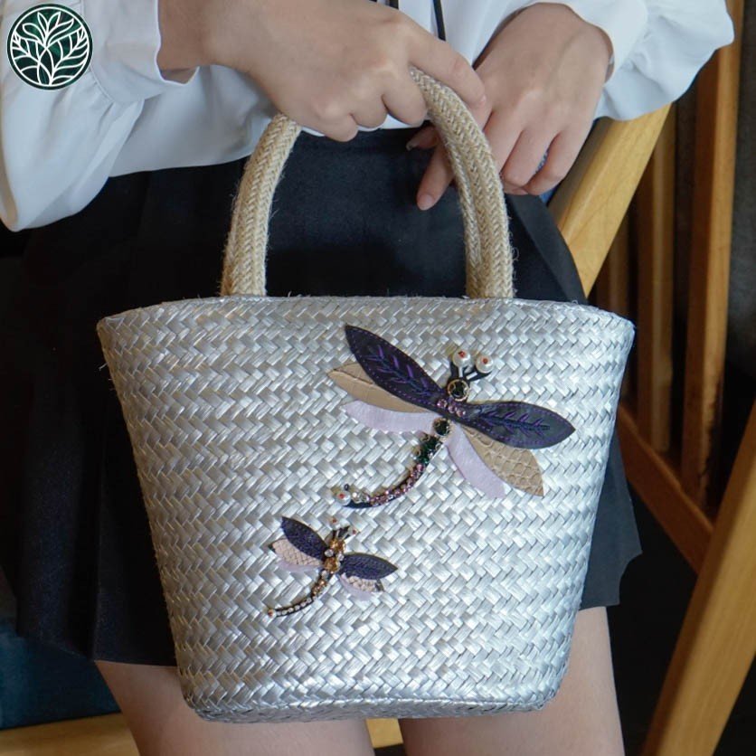 Túi cói thời trang Cầm Tay, Chuồn chuồn xám bạc, Cao Cấp Kiểu Dáng Mới Lạ Trẻ Trung hót, Hàng xuất khẩu giá rẻ bất ngờ