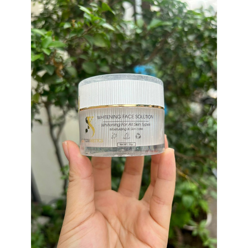 (hộp chầy nhẹ) KEM DƯỠNG TRẮNG DA - WHITENING FACE SOLUTION KST