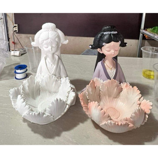 tượng cô gái Trung ôm hoa size lớn