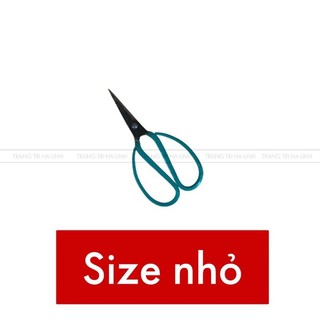 Kéo cắt xanh