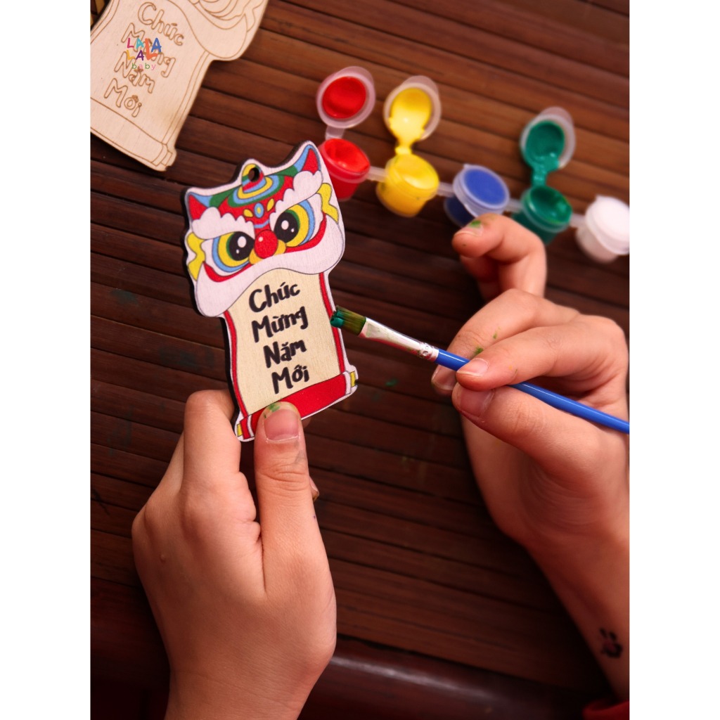 Đồ Chơi Tô Màu Gỗ - Bộ Kit DIY Tự Vẽ và Làm Đồ Trang Trí Tết - Lalala Baby
