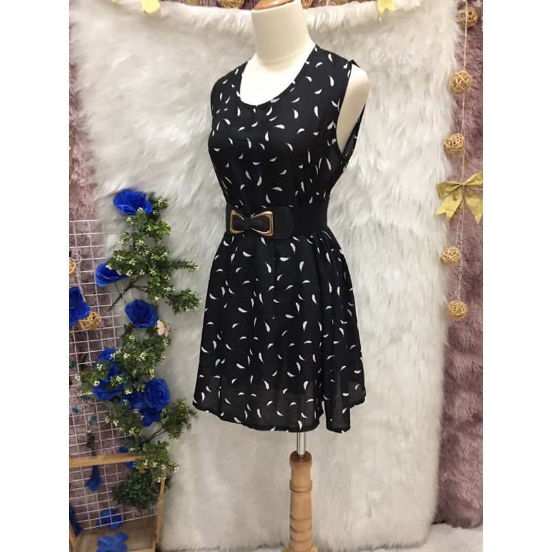 Đầm Mini Phom Xoè 2 hand- Size S