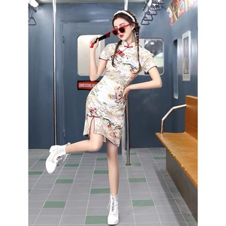 Sườn xám hoạ tiết công phượng v0952