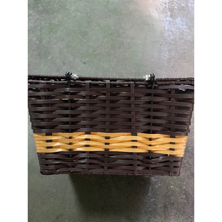 Rổ mây xe cup ( gắn được các loại xe có baga mũi