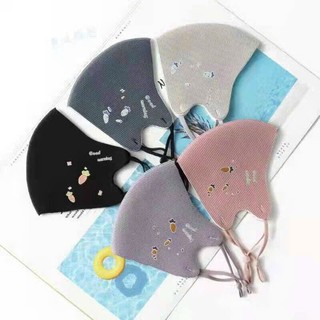 Khẩu trang su  hình 2 lớp