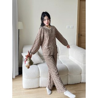 Bộ đồ ngủ Pijama kẻ caro cổ tròn màu nâu dài tay