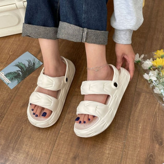 Dép Quai Hậu Nữ - Dép Cross nữ Cách Điệu Form Hàn Quốc Đủ Size 2 Màu Đen Trắng