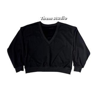 Áo V neck THEM STUDIO 3 màu Đen, Tím, Xám Ghi chất liệu nỉ trần nhung unisex.