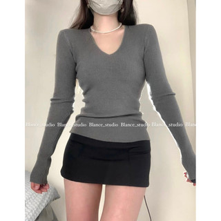 Áo len body cổ V