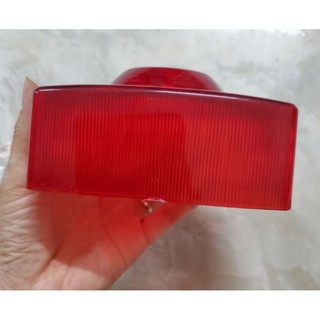 Chụp đuôi đèn sau xe CD hàng dầy, loại tốt.