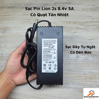 Sạc pin lion 2s-8.4v-5a có quạt tản nhiệt công suất cao