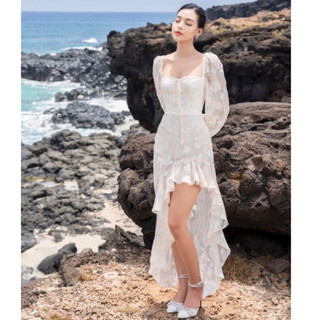 Bel Ange - Đầm đuôi cá tay dài vải voan thêu hoa cho mùa hè Mirabel Floral Dress