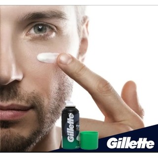 Bọt cạo râu Gillette chai 175g