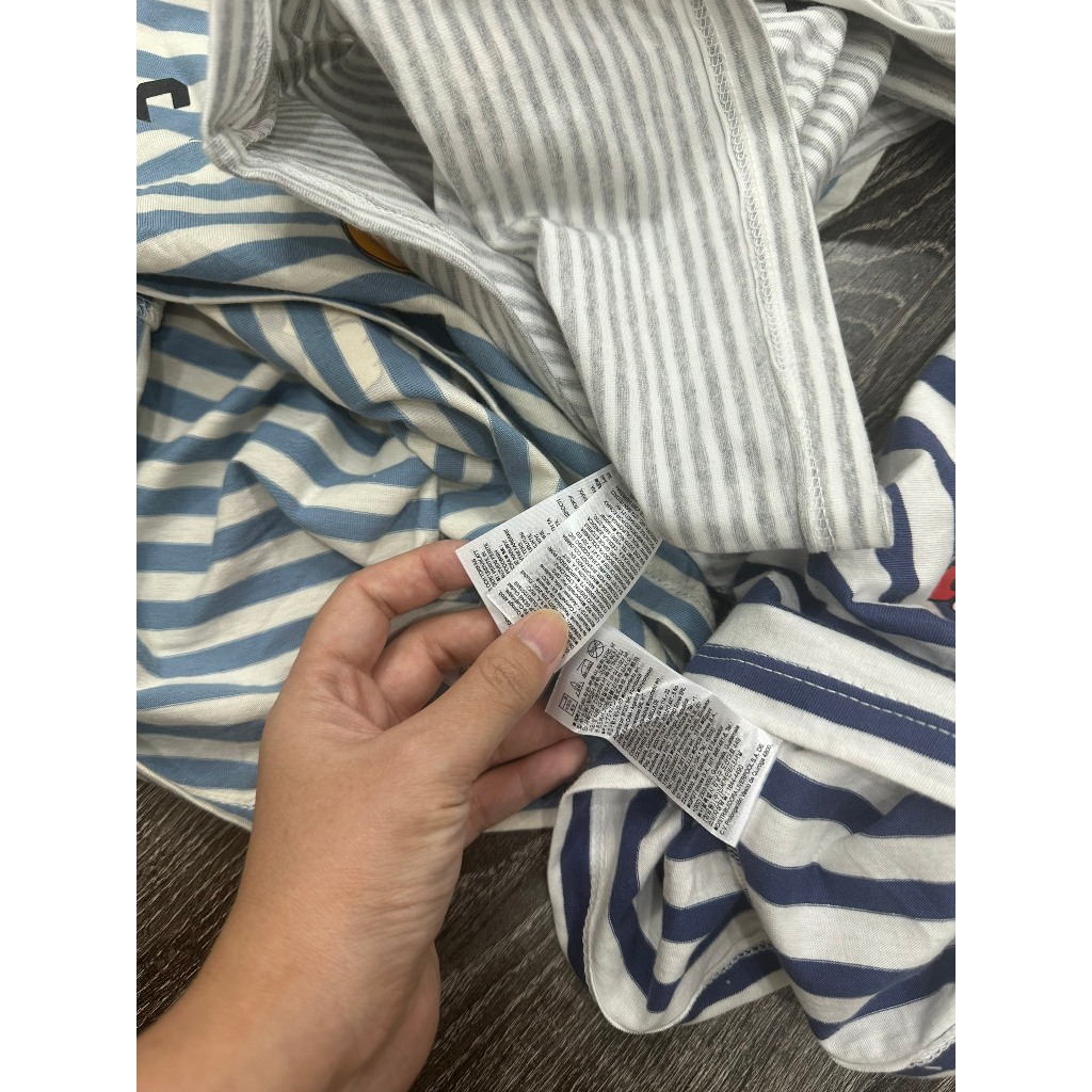 Áo thun cotton baby GAP hình chuột Mickey