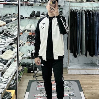 Bộ Áo Khoác Bomber Adidas 3 Sọc Trắng Thêu Logo Trước Ngực- Áo Khoác Bomber Nam Nữ Phong Cách Boy Phố Hot Trend 2023