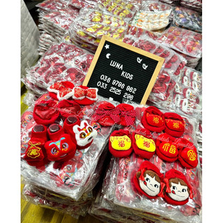 Tất vớ màu đỏ cho bé yêu, bé trai, bé gái, trẻ sơ sinh - LunaKids [Ảnh thật]