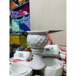 Bình sứ Bình ly cắm tầm xuân