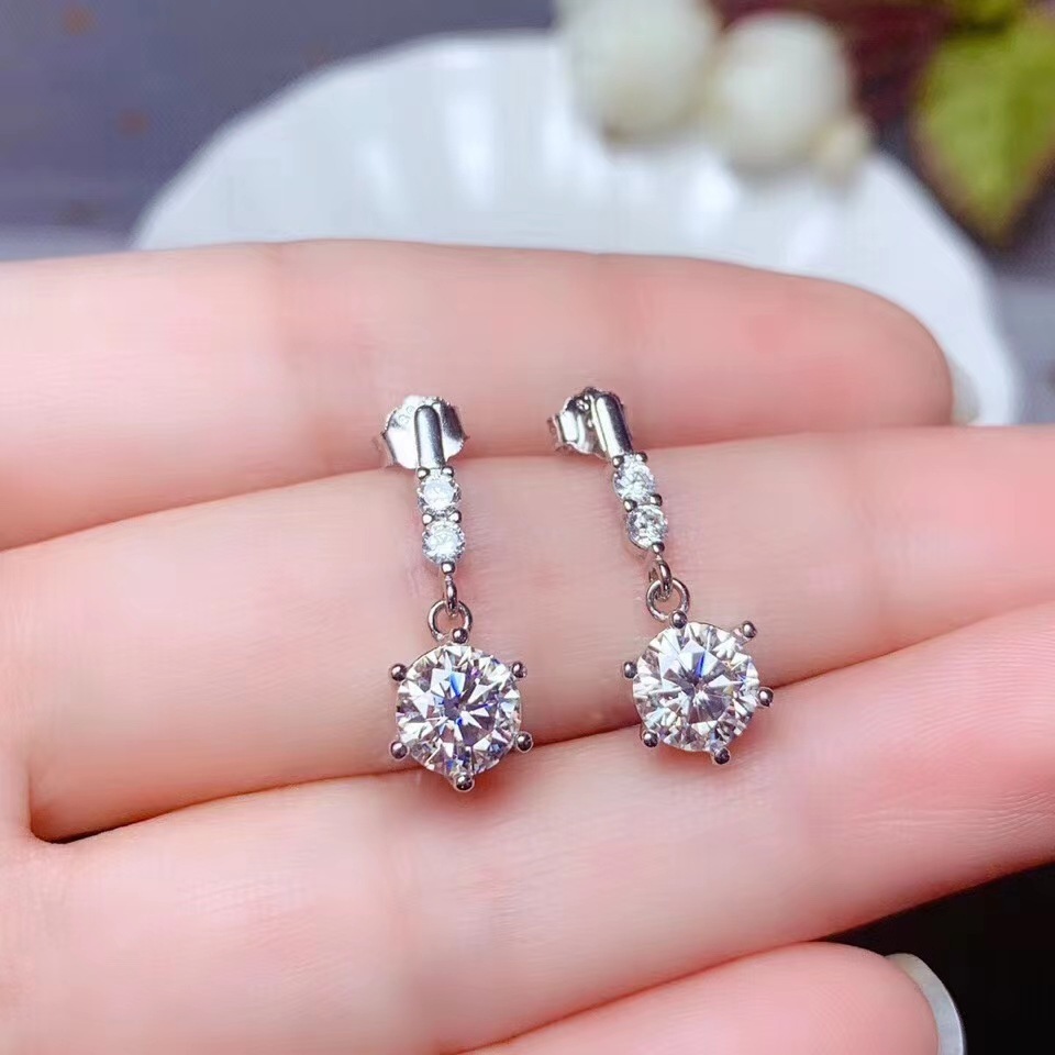 Khuyên Tai Bạc Nữ S925 Đính Đá Nhân Tạo Moissanite Nhập Khẩu Thiết Kế Sang Trọng KT01