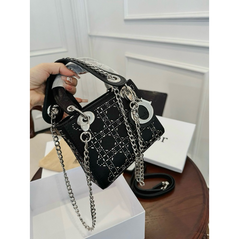 TÚI O KIM CƯƠNG SIZE 18