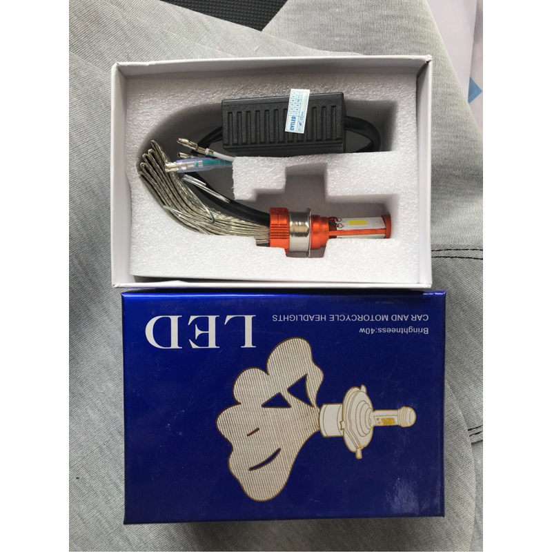 Đèn pha LED tản nhiệt  3 tim lắp cho xe máy wave/dream- Đuôi nhôm tản nhiệt AC- DC, Hàng Sịn loại 1