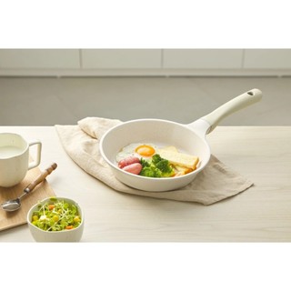 Chảo vân đá omi simple inochi size 20cm dung tích 1,6l